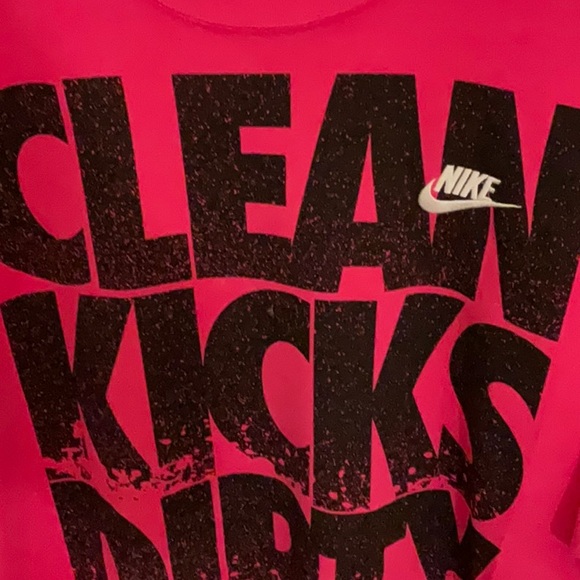 Nike tee - Picture 2 of 4